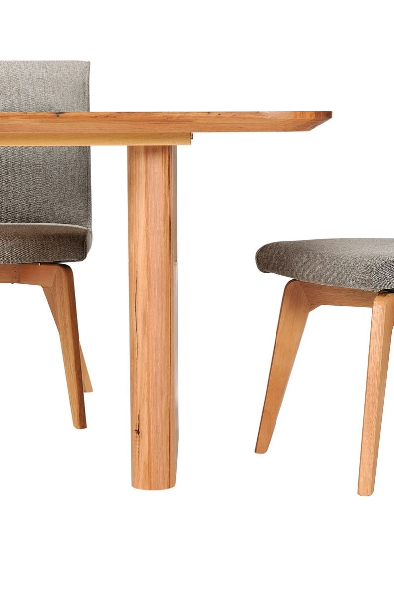 Minto 2100 Dining Table
