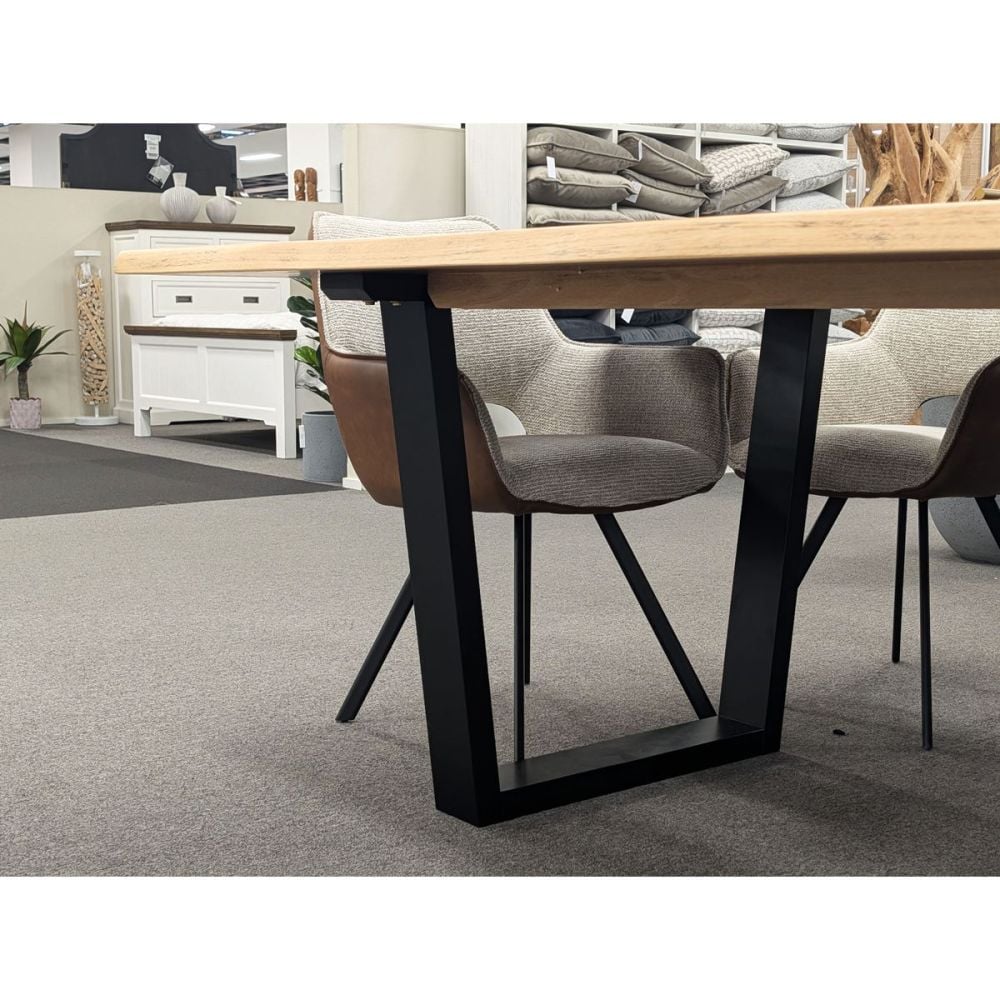 Evandale 2400 Dining Table