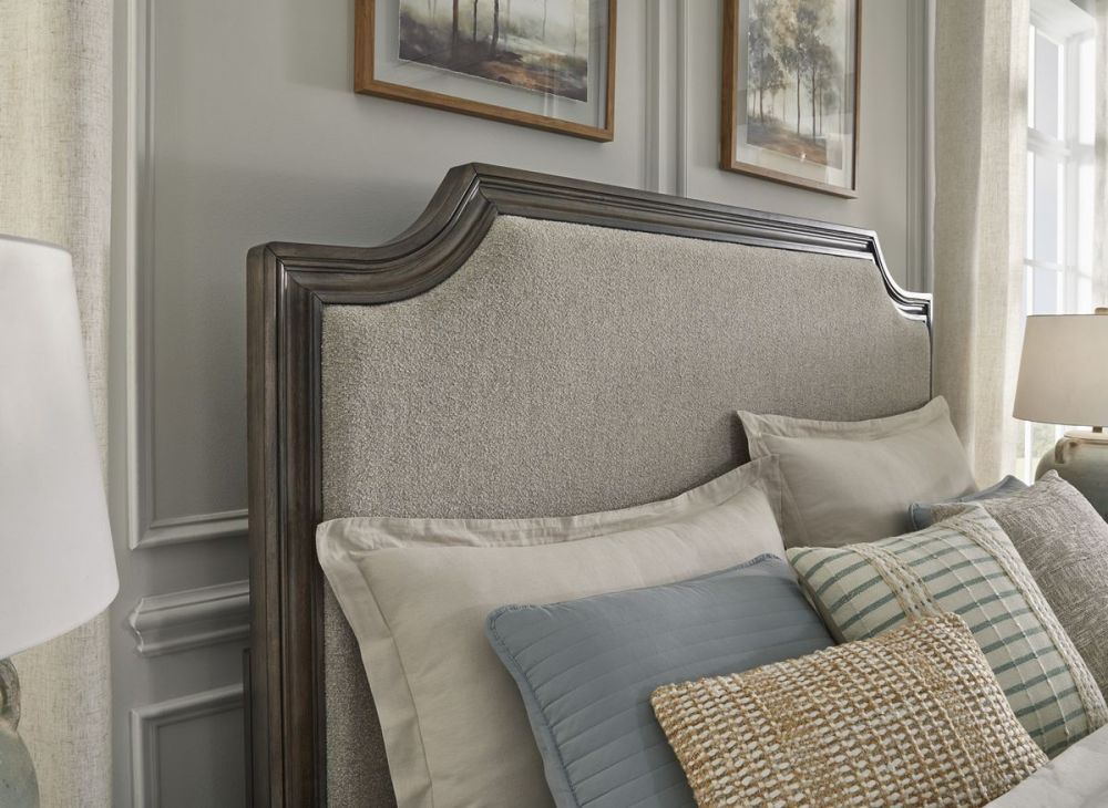 Veramond Queen Bedroom Suite With Dressing Table & Mirror