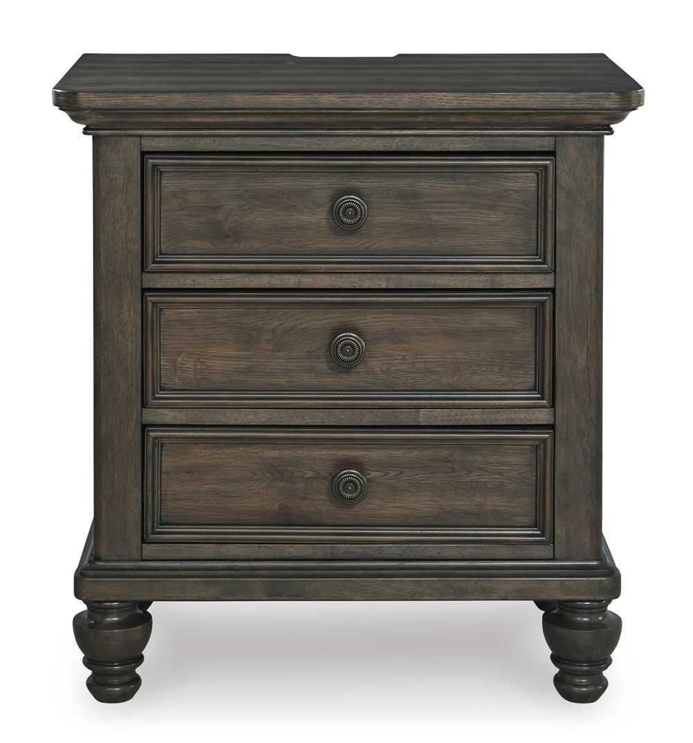 Veramond 3 Drawer Bedside Table