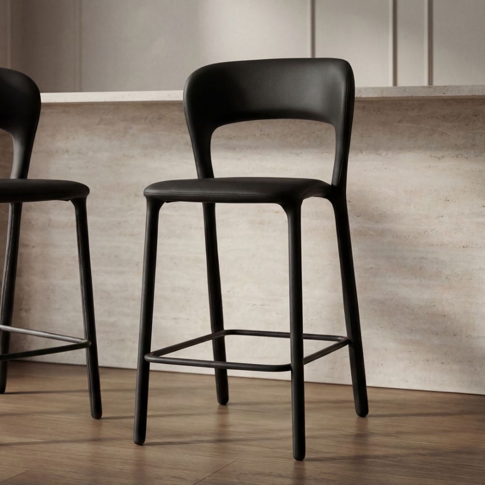 Vetra Barstool - Black